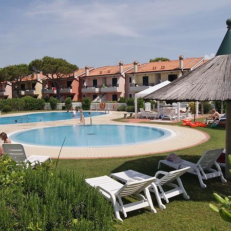 Appartamenti In Residence Portosole E Residence Tamerici Con Piscina-Cavallino Treporti Exterior foto