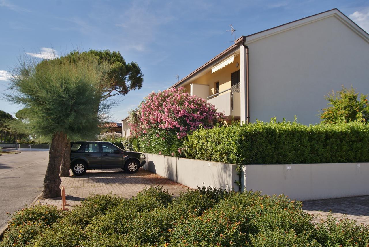 Appartamenti In Residence Portosole E Residence Tamerici Con Piscina-Cavallino Treporti Exterior foto
